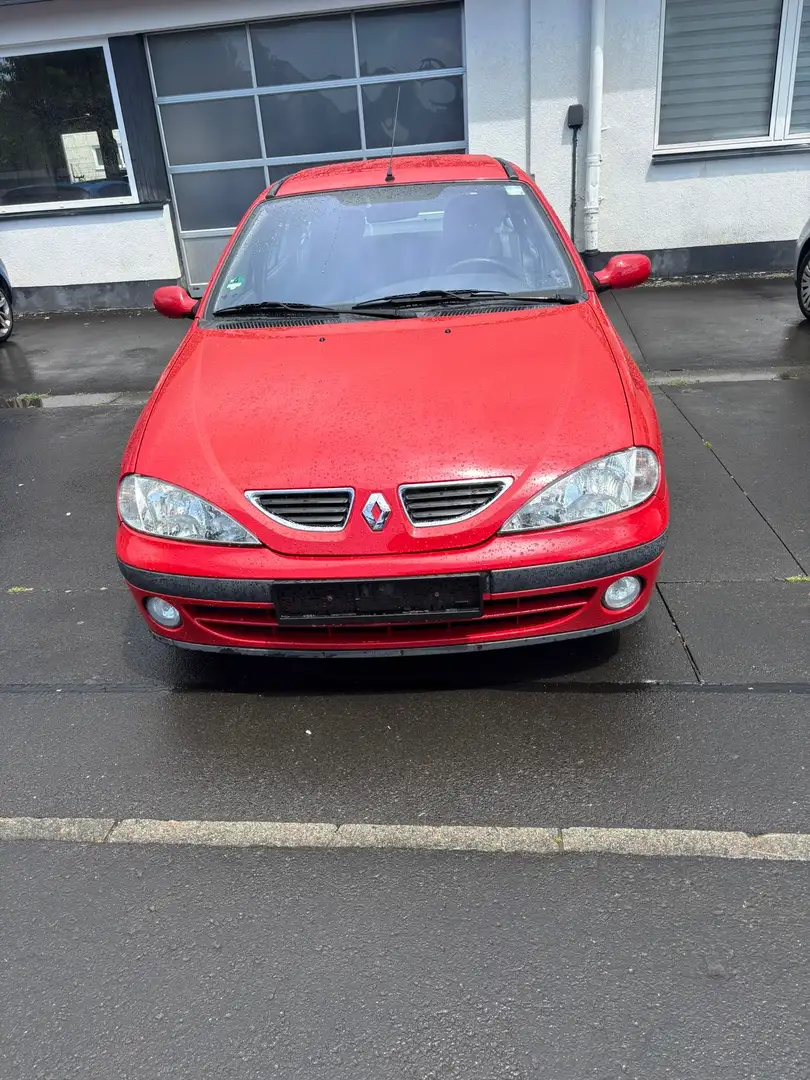 Renault Megane Grandtour 1.6 Automatik Rouge - 1