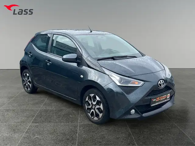 Toyota Aygo view 8