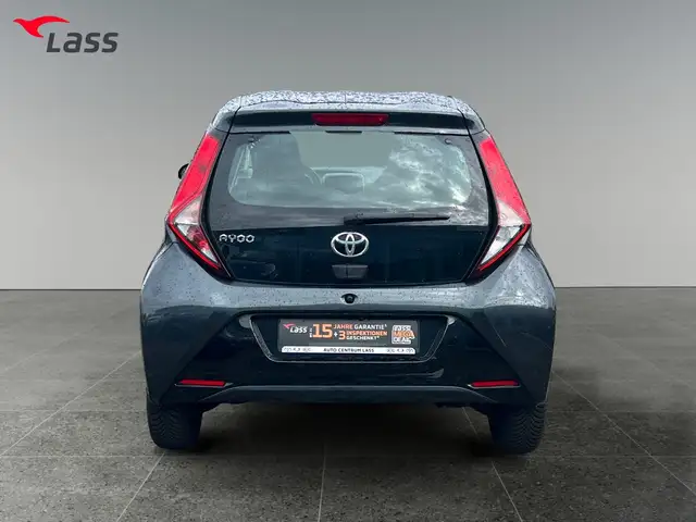 Toyota Aygo view 5