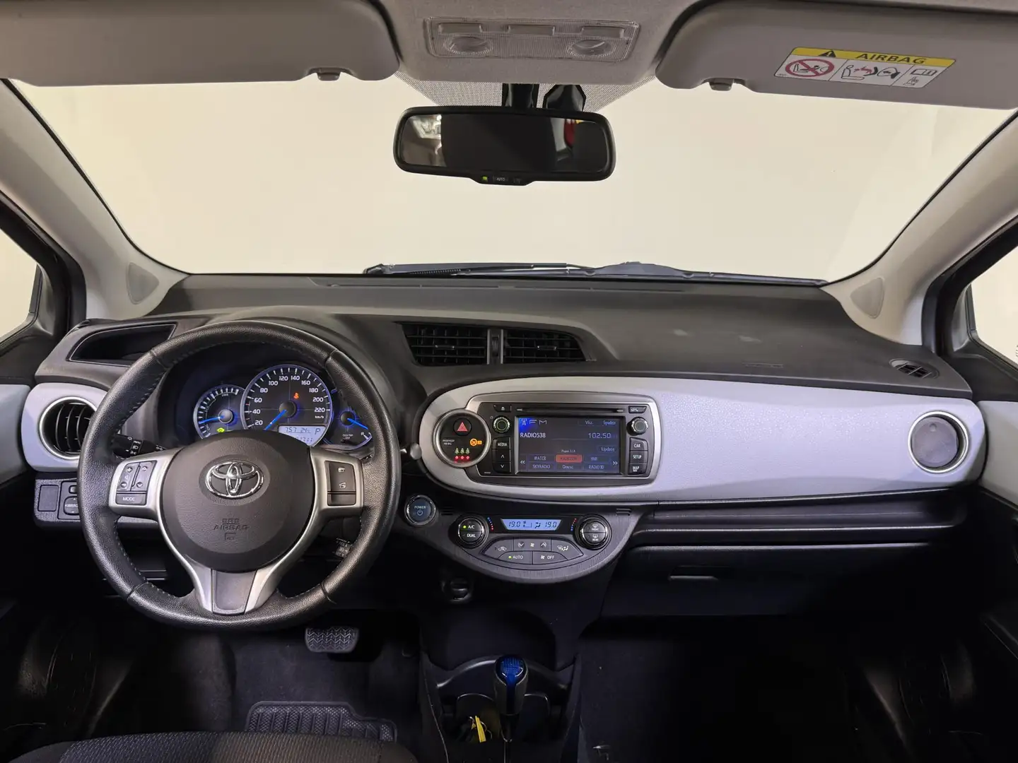 Toyota Yaris 1.5 Full Hybrid Aspiration | Dealeronderhouden | C Rouge - 2