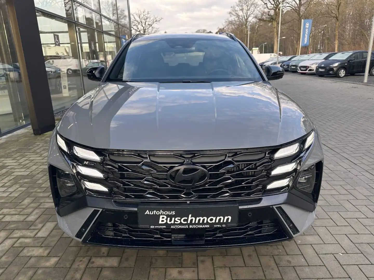 Hyundai TUCSON 1.6 T-GDi Hybrid N Line Grau - 2
