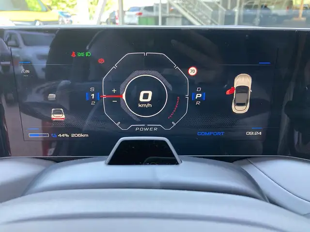 MG Cyberster 77kWh Trophy + Alcantara grau + Metalllic Ansicht 8