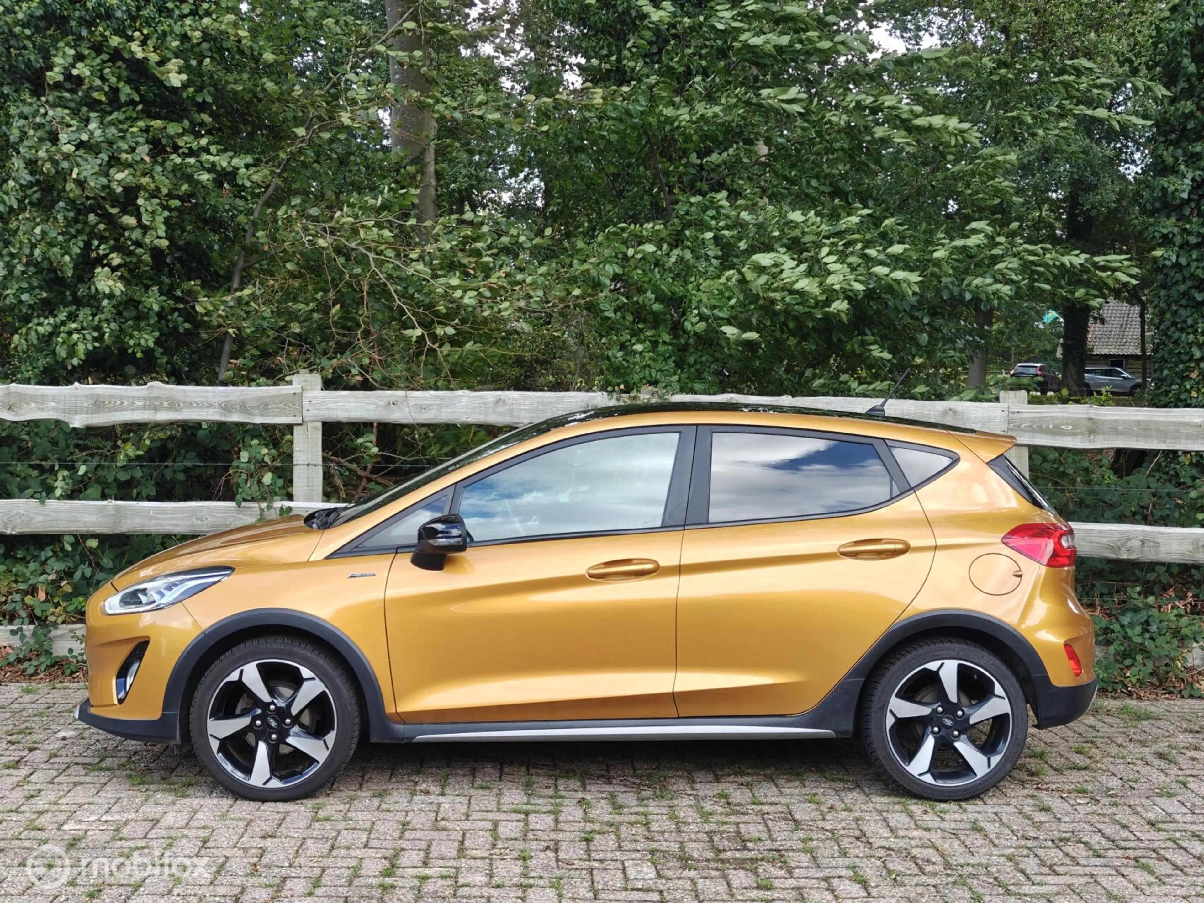 Ford Fiesta 1.0 Active|LED|DAB+|Stoelverw.|Adapt.cruise|Carpla — photo 3