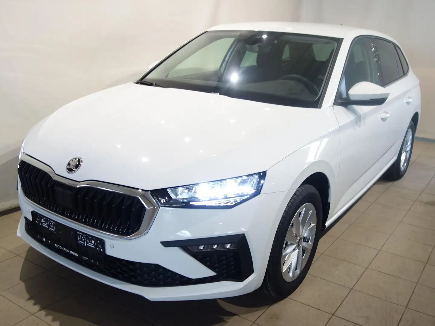 Skoda Scala Selection TSI DSG Weiß - 1