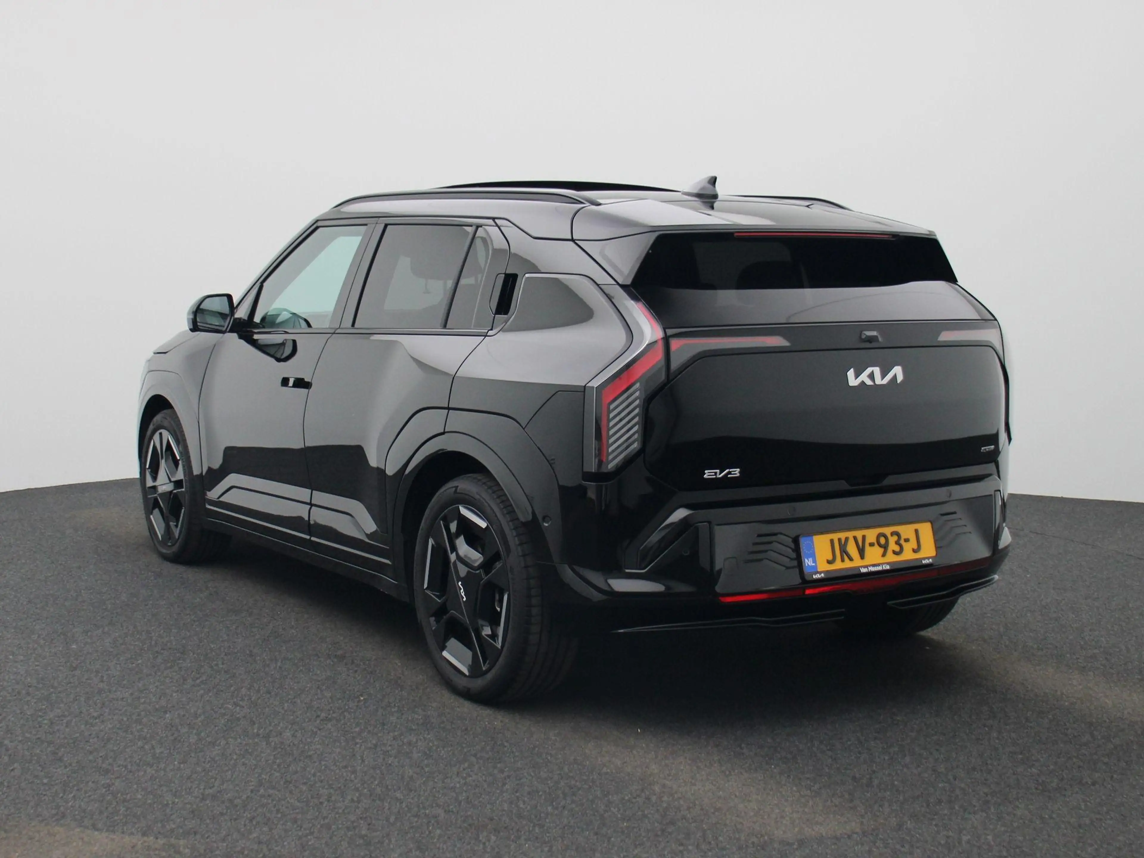 Kia EV3 GT-PlusLine 81.4 kWh | LED | Harman Kardon | Stoel — photo 2