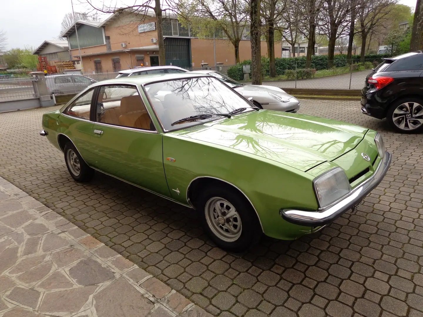 Opel Manta zelena - 2