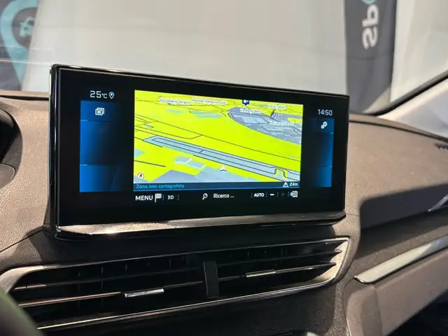 Peugeot 3008 view 14