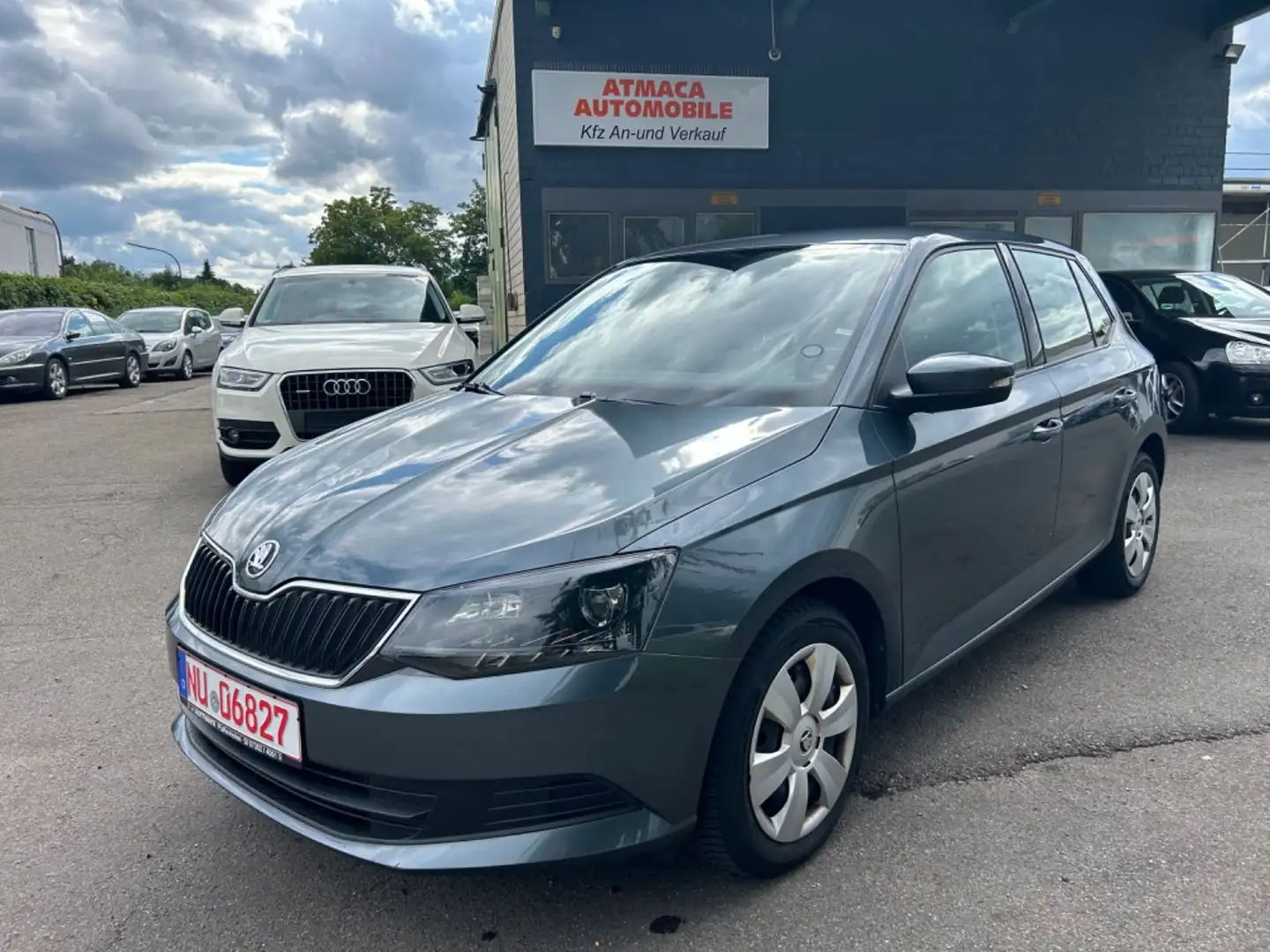 Skoda Fabia Ambition Grau - 1