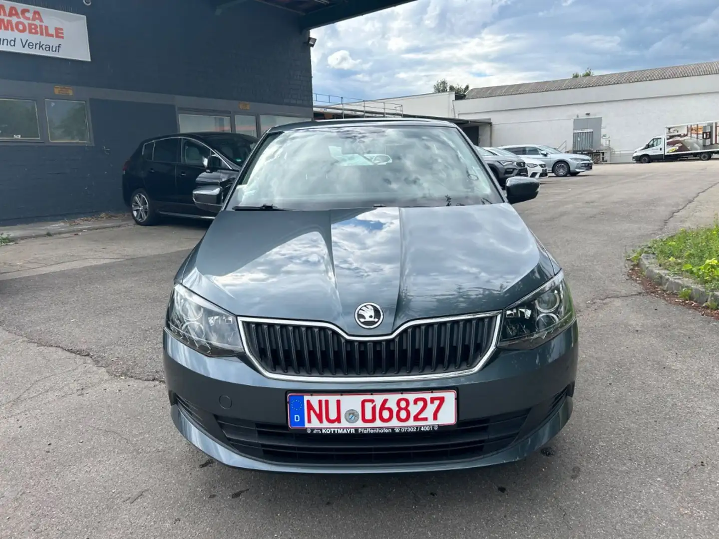 Skoda Fabia Ambition Grau - 2