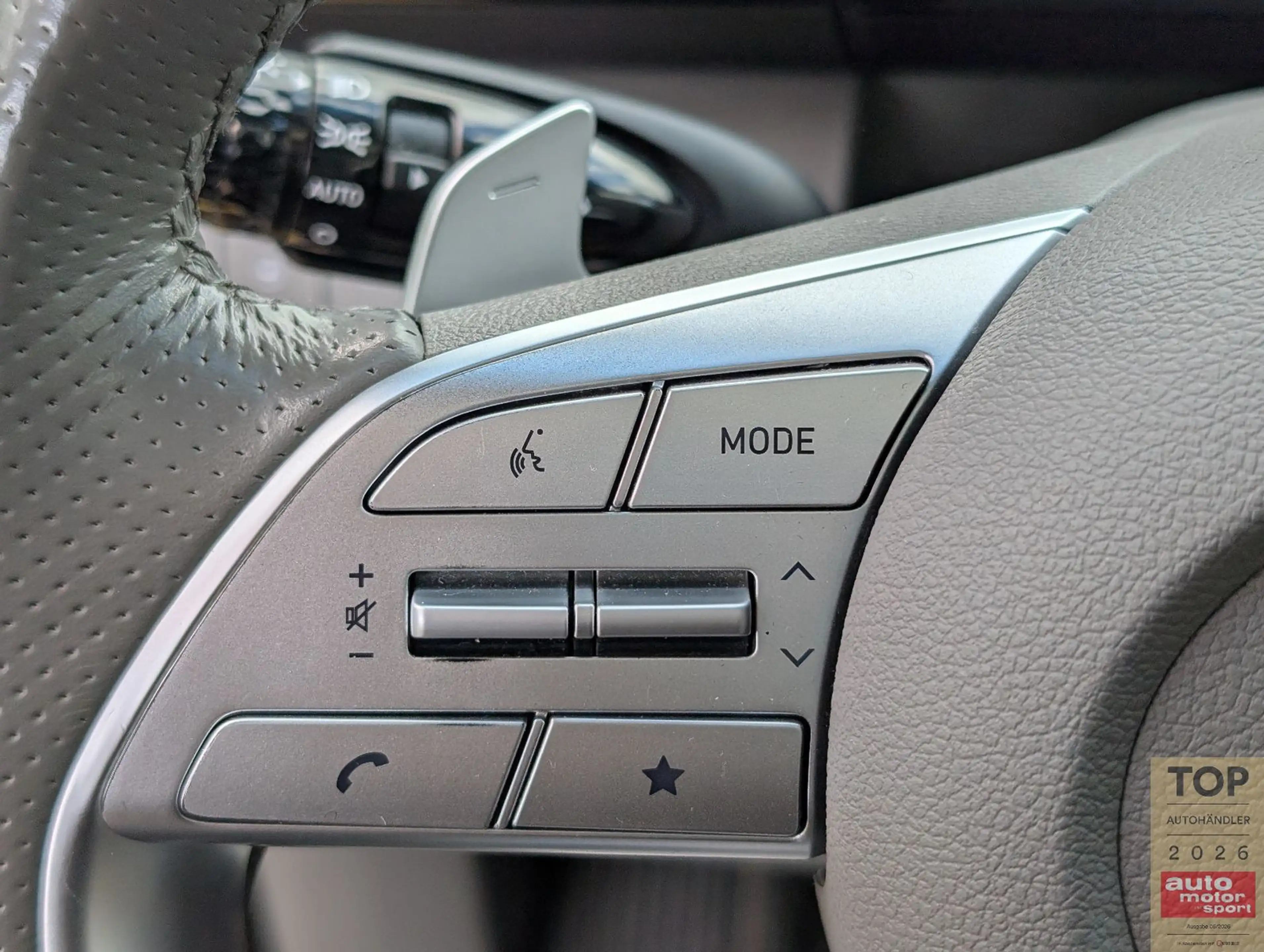 Hyundai STARIA 2.2 Signature 4WD*7Si*ACC*PANO*360°LED*SBL — photo 32