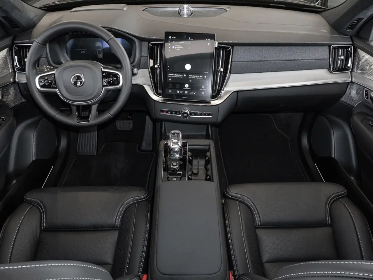 Volvo XC90 Ultra Black Edition Recharge Plug-In Hybrid AWD 7- 7