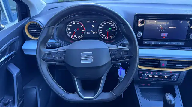 Seat Ibiza view 12