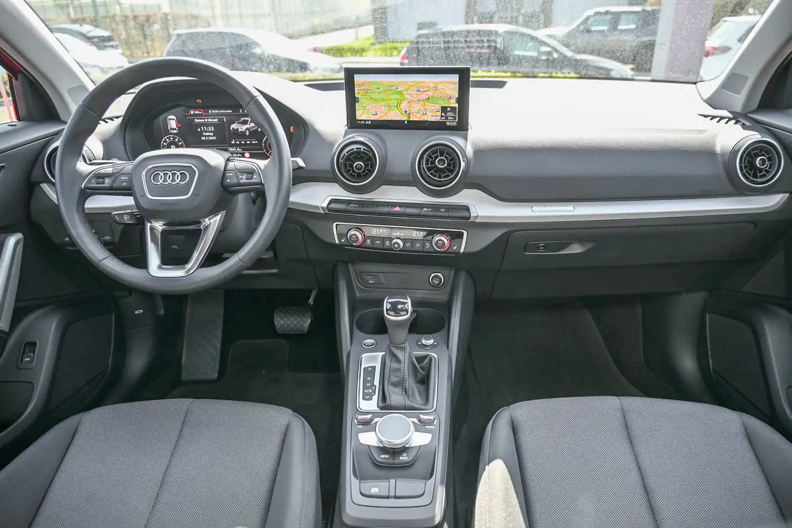 Audi Q2 35 TFSI S line AUDI GW:plus Aktionswochen Rot - 2