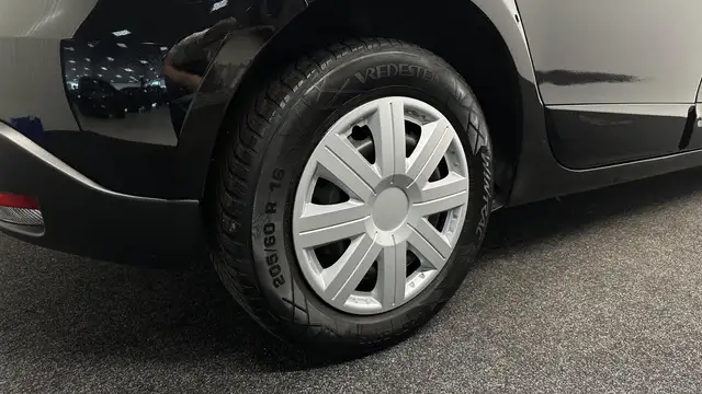 Renault Scenic view 14