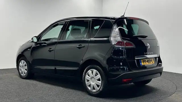 Renault Scenic view 8
