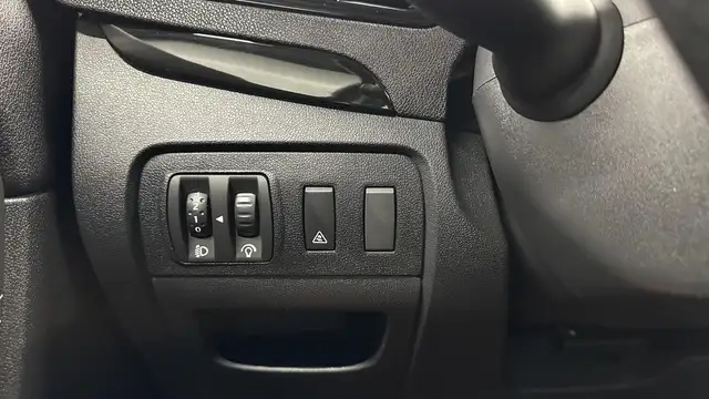 Renault Scenic view 23