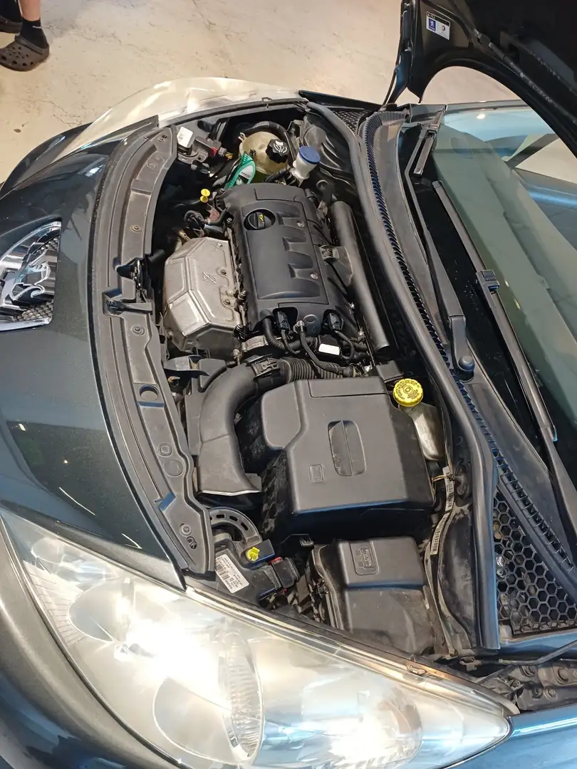 Peugeot 207 CC 1,6 VTi 16V - 2