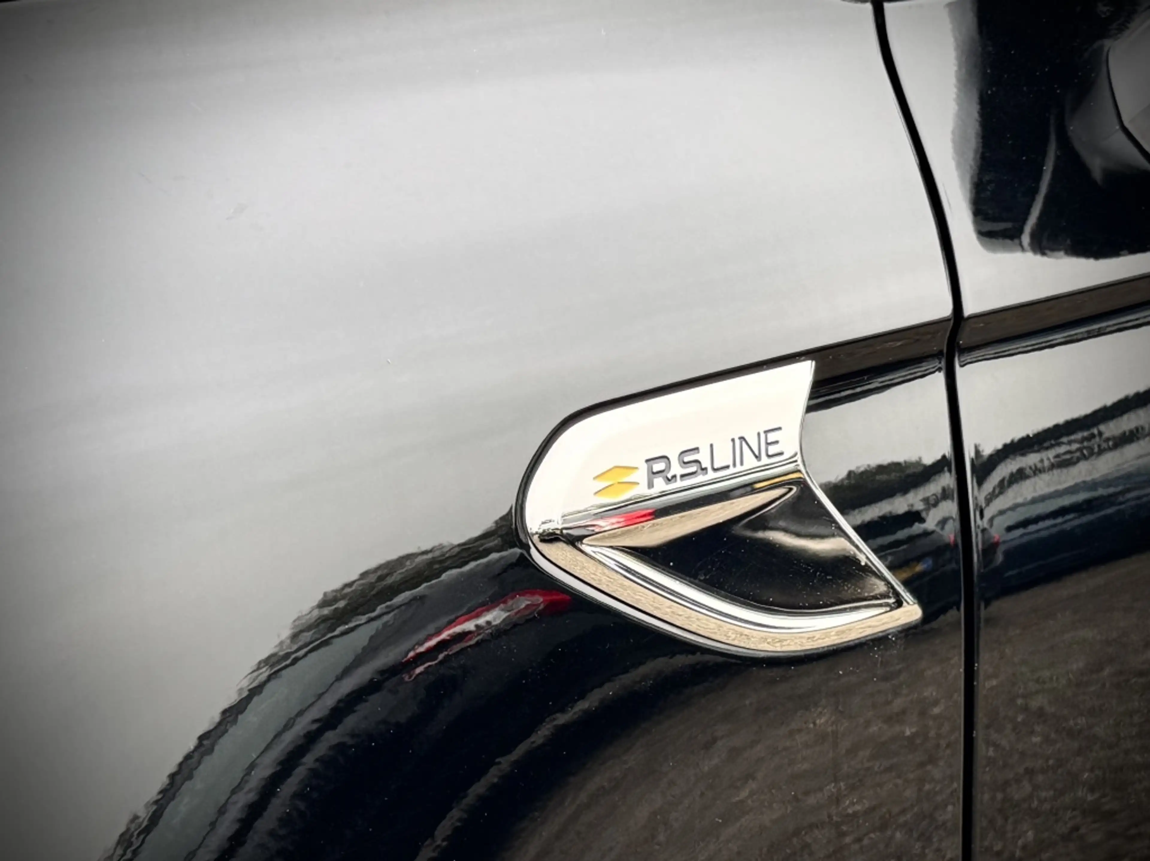 Renault Clio 1.0 TCe 100PK R.S. Line 360° camera Carplay Keyles — photo 6
