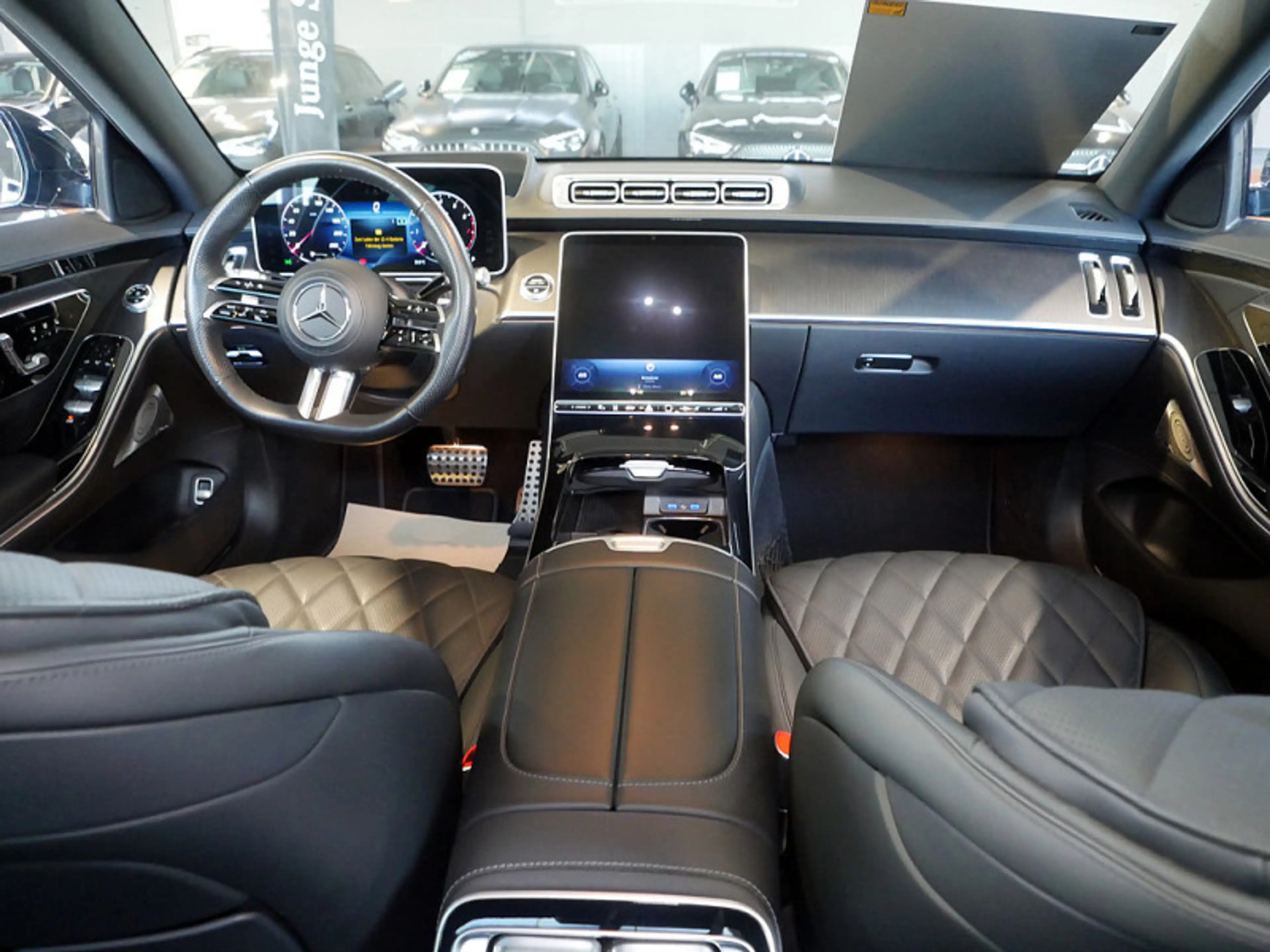 Mercedes-Benz S 580 4M lang AMG Night LED Navi Burm Pano 360 — photo 10