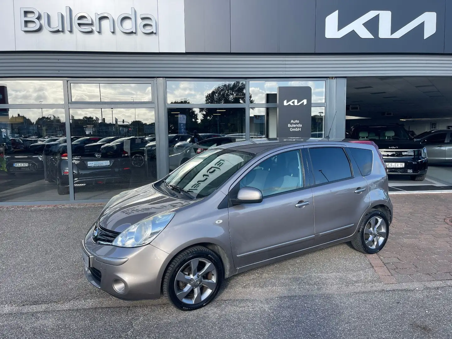 Nissan Note I-Way Automatik Braun - 1