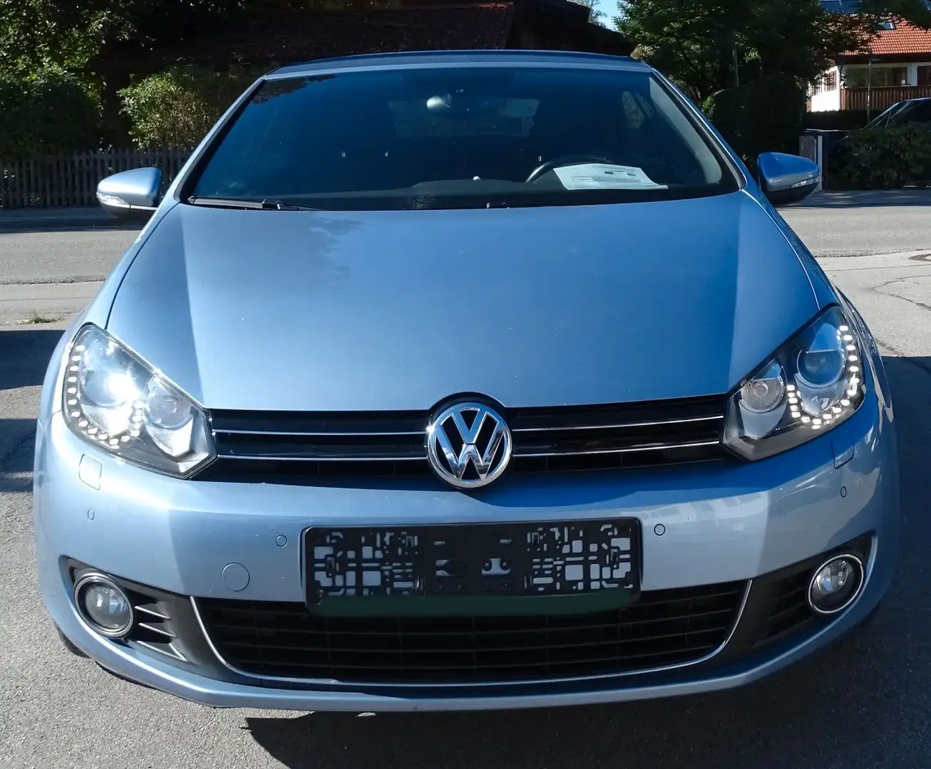 Volkswagen Golf VI Cabriolet Life BMT Blau - 2