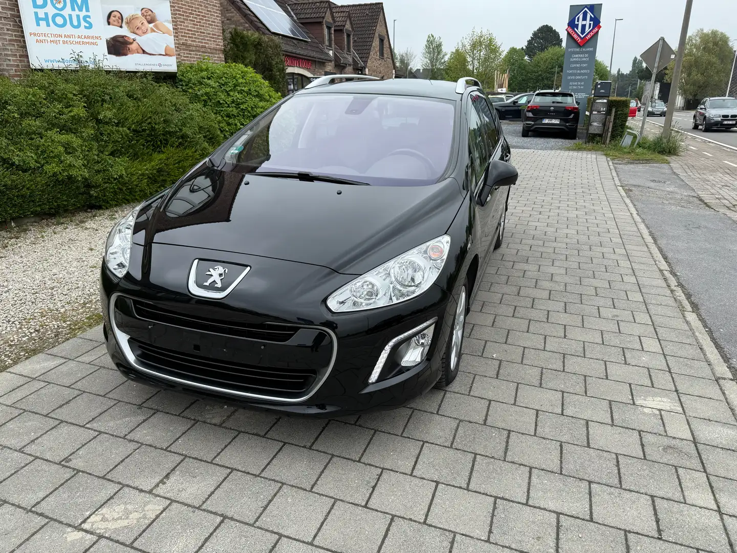 Peugeot 308 SW 1.6i Premium/ 7 places Zwart - 2
