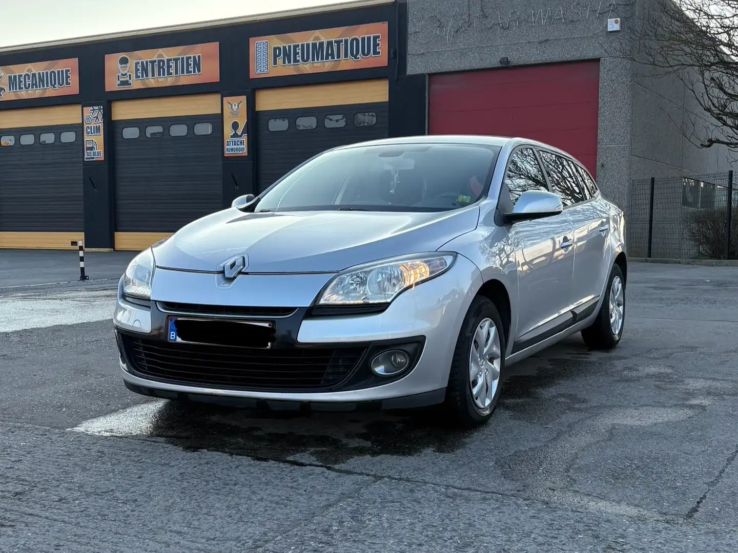 Renault Megane Mégane SW 1.5 dCi TomTom Edition Argent - 1