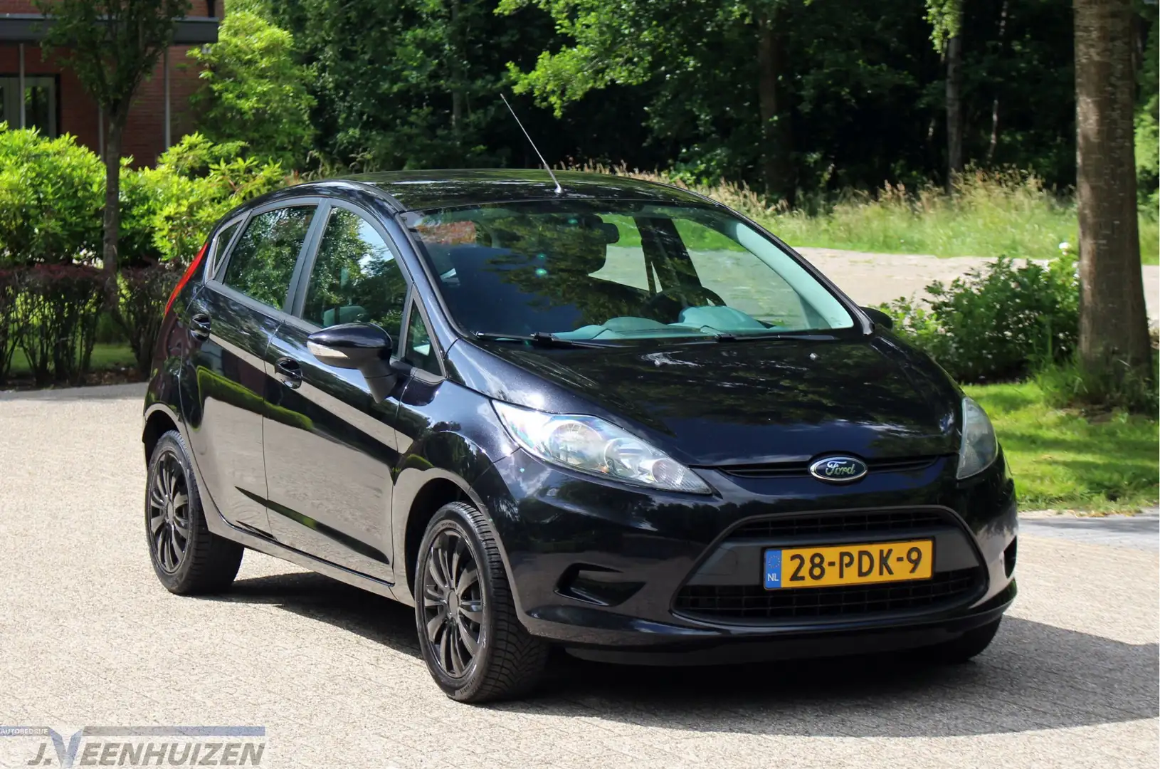 Ford Fiesta 1.25 Limited | 2011 | Airco | Leuke auto! | Zwart - 1