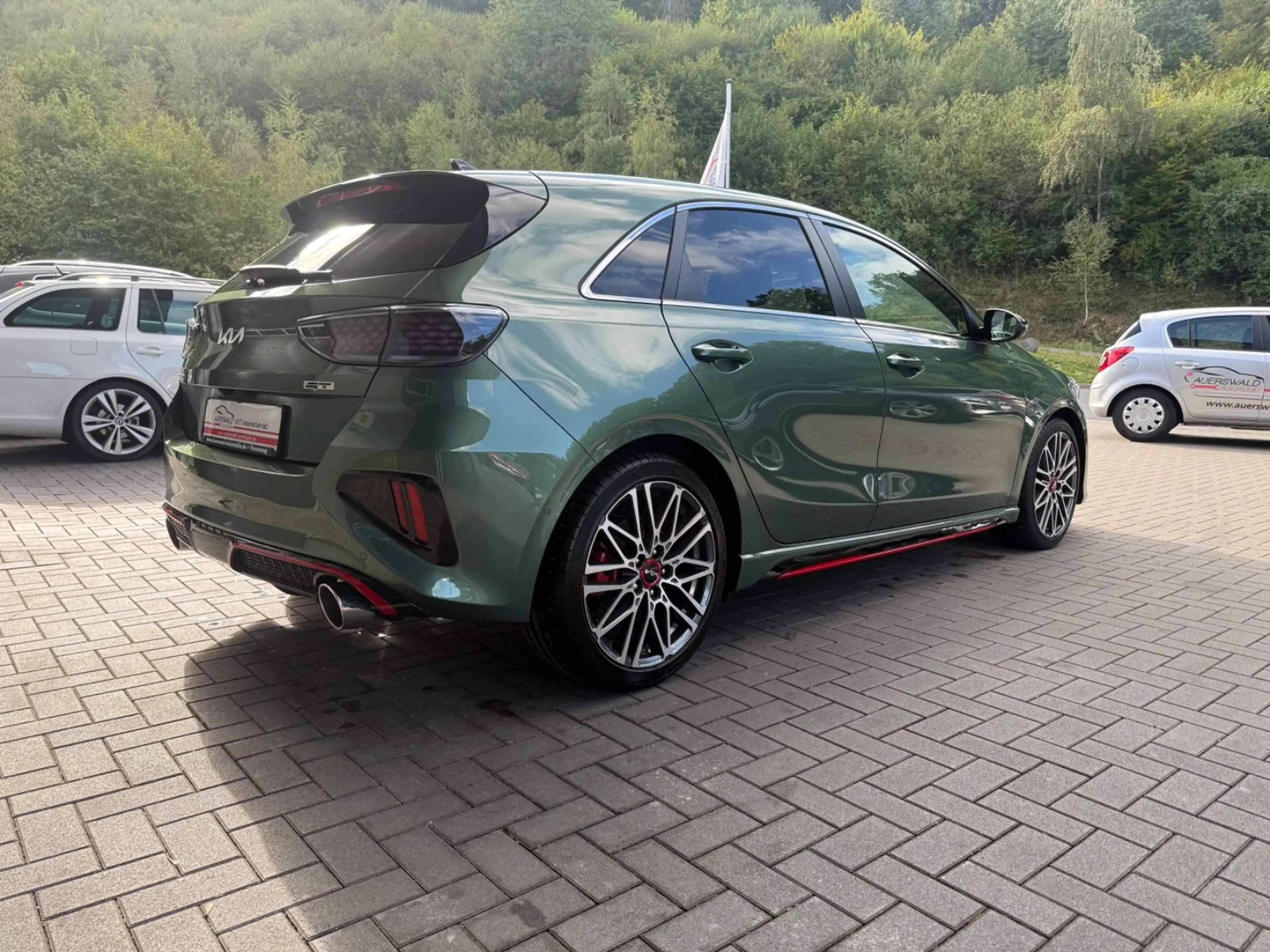 Kia Ceed / cee'd Ceed GT Black Style *JBL *App *DAB *Pano — photo 6