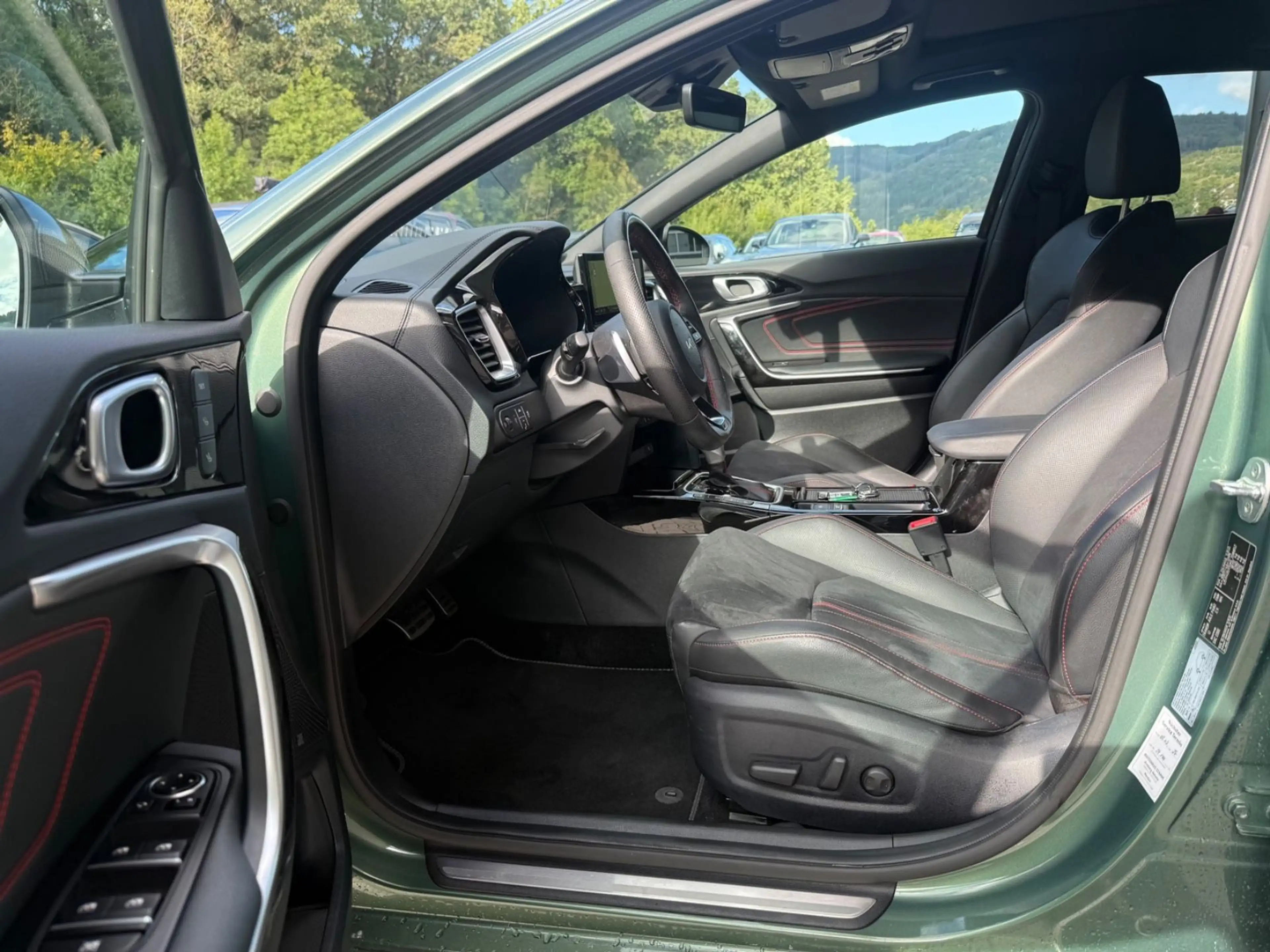 Kia Ceed / cee'd Ceed GT Black Style *JBL *App *DAB *Pano — photo 9