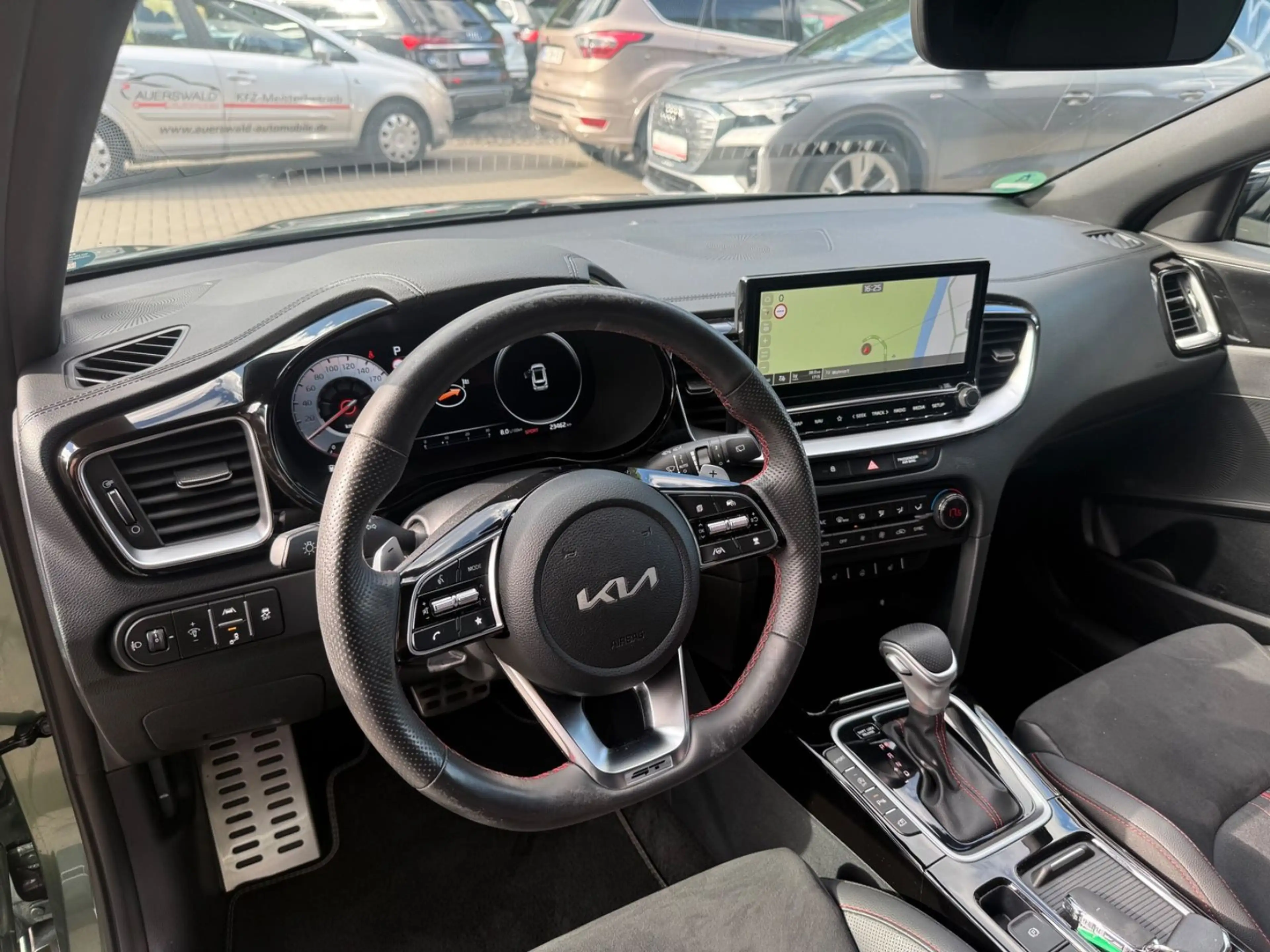 Kia Ceed / cee'd Ceed GT Black Style *JBL *App *DAB *Pano — photo 10