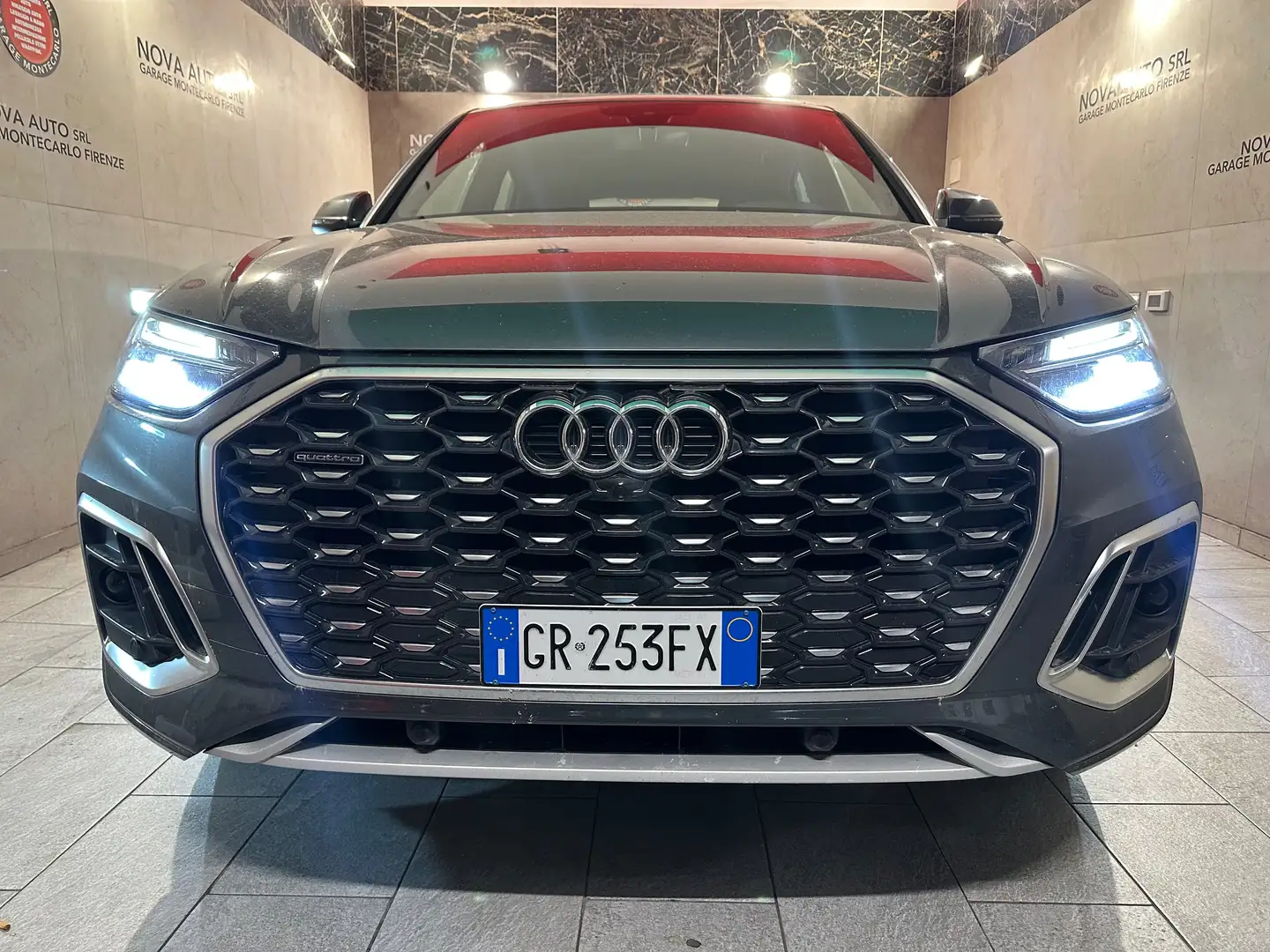 Audi Q5 Q5 Sportback 40 2.0 tdi mhev S line Quattro s-tron Gris - 1