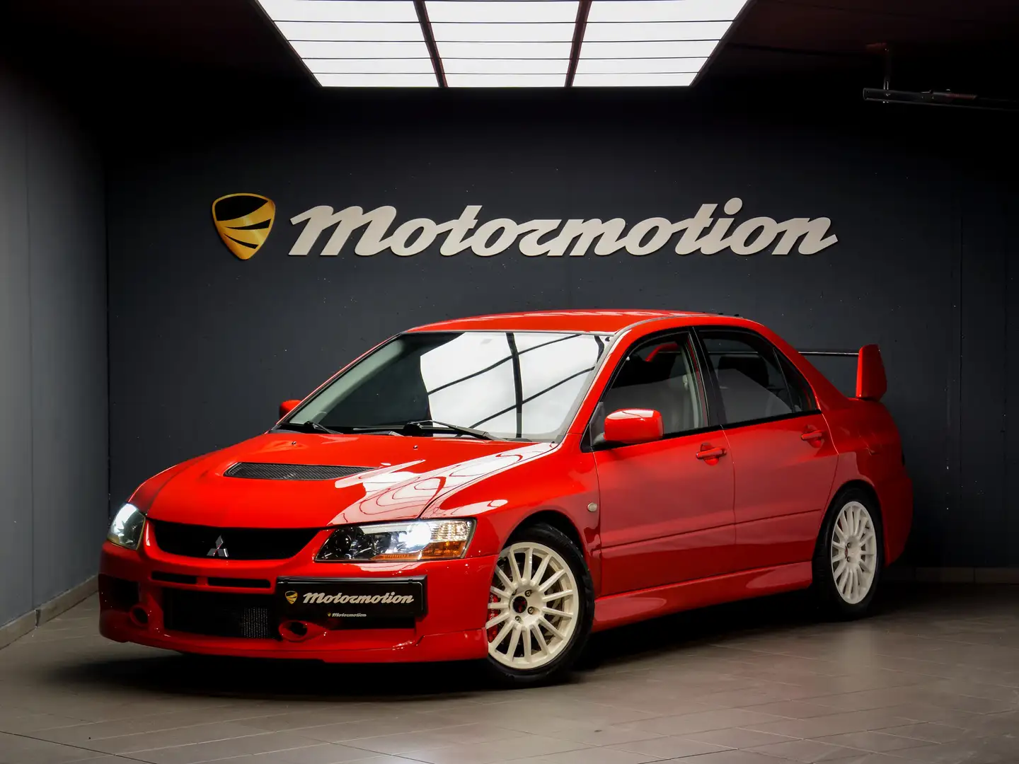Mitsubishi Lancer Evo VIII LHD Rosso - 1