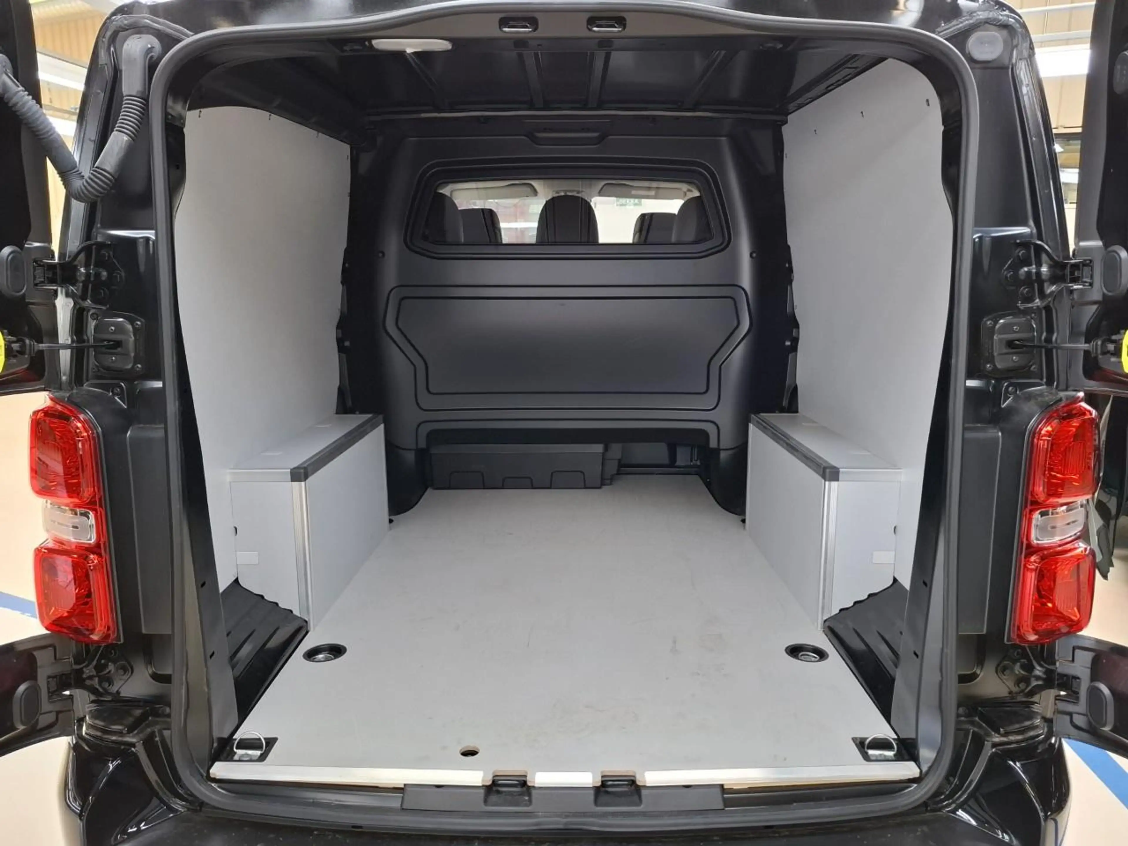 Peugeot Expert L3 2.0 BlueHDi 180 PK DC | PRIJS INCL REST BPM | T — photo 4