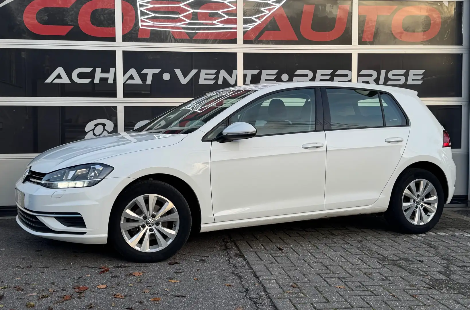 Volkswagen Golf Golf 1.0 TSI IQ.Drive NAVI CLIM CRUISE JA MEDIA Blanc - 1