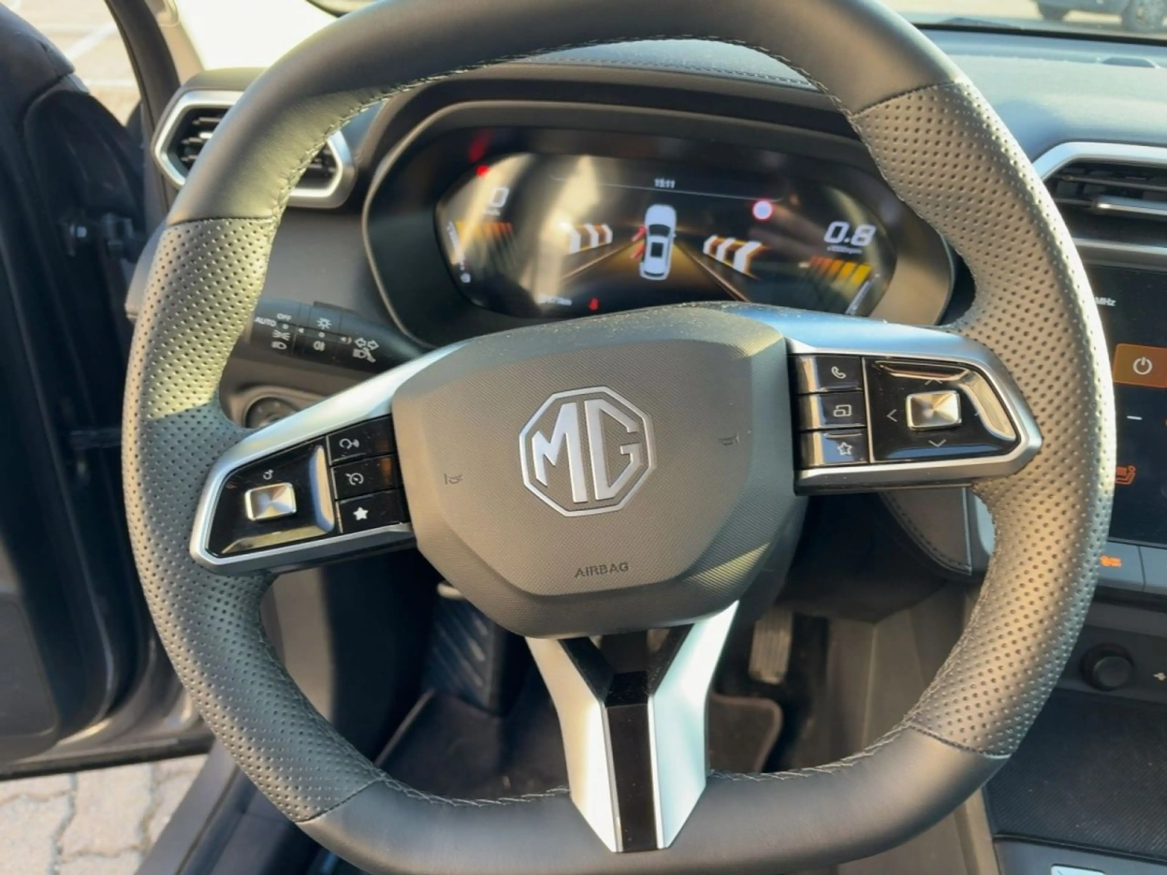 MG ZS 1.5L 5MT Comfort MY24 — photo 12
