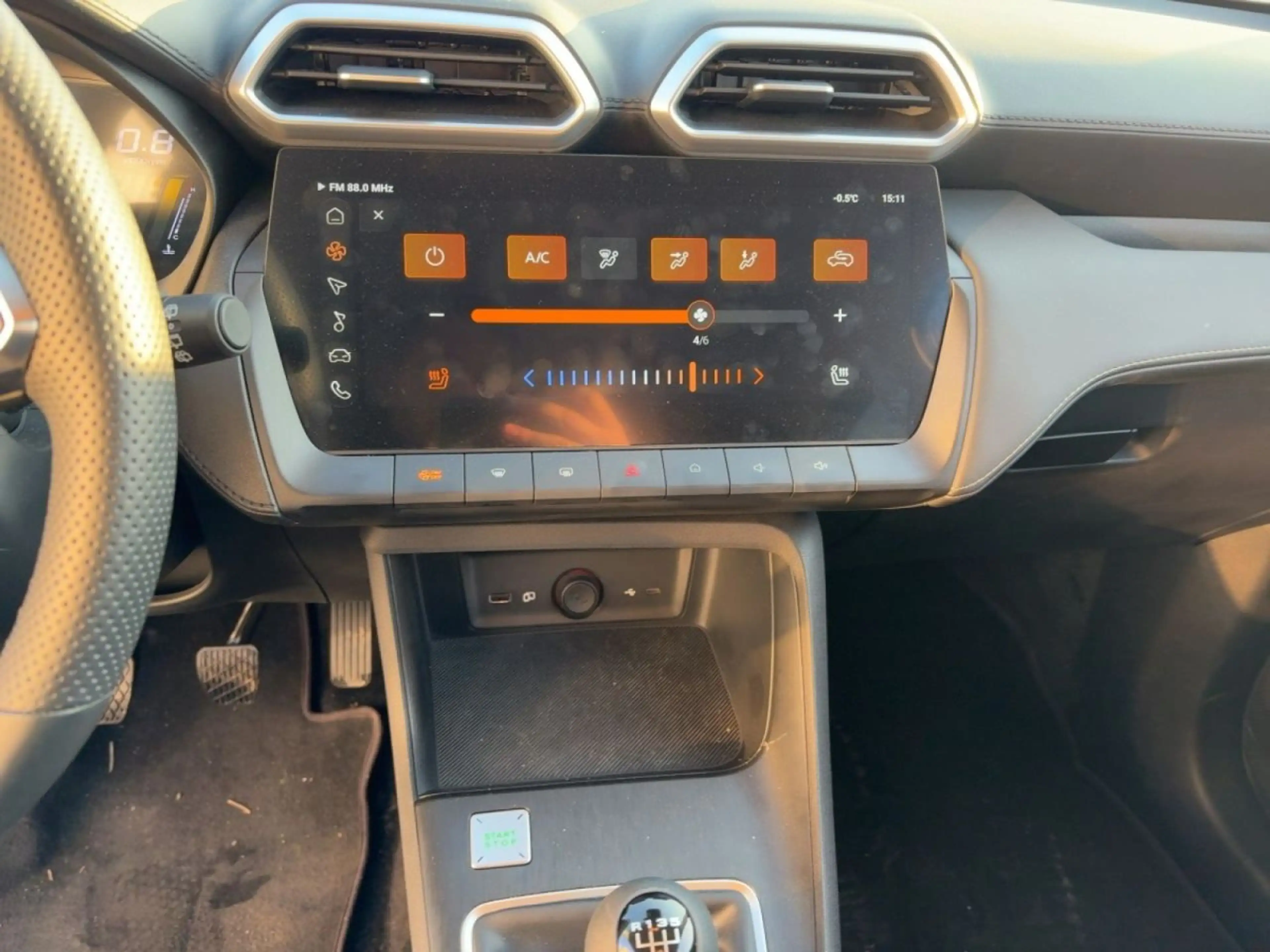 MG ZS 1.5L 5MT Comfort MY24 — photo 13