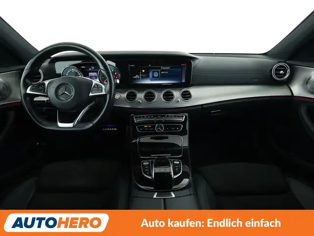 Mercedes-Benz 250 view 12