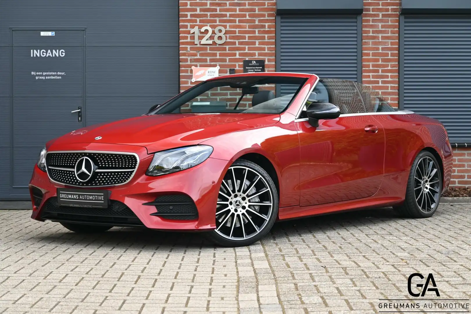 Mercedes-Benz E 350 Cabrio |AMG|BURMESTER|STOEL+NEK VERWARMING| Rood - 1