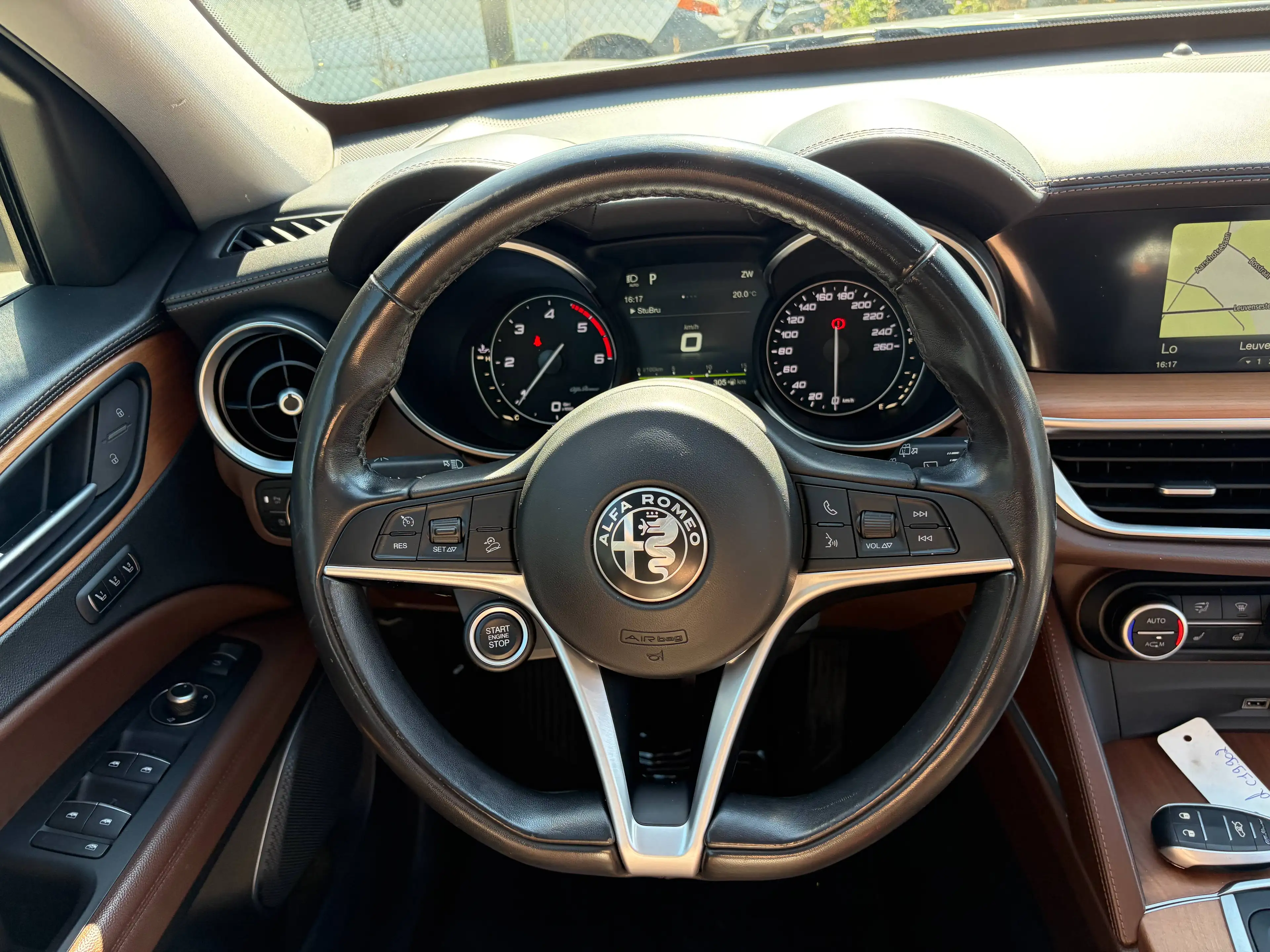 Alfa Romeo Stelvio Stelvio 2.2 JTD — photo 15