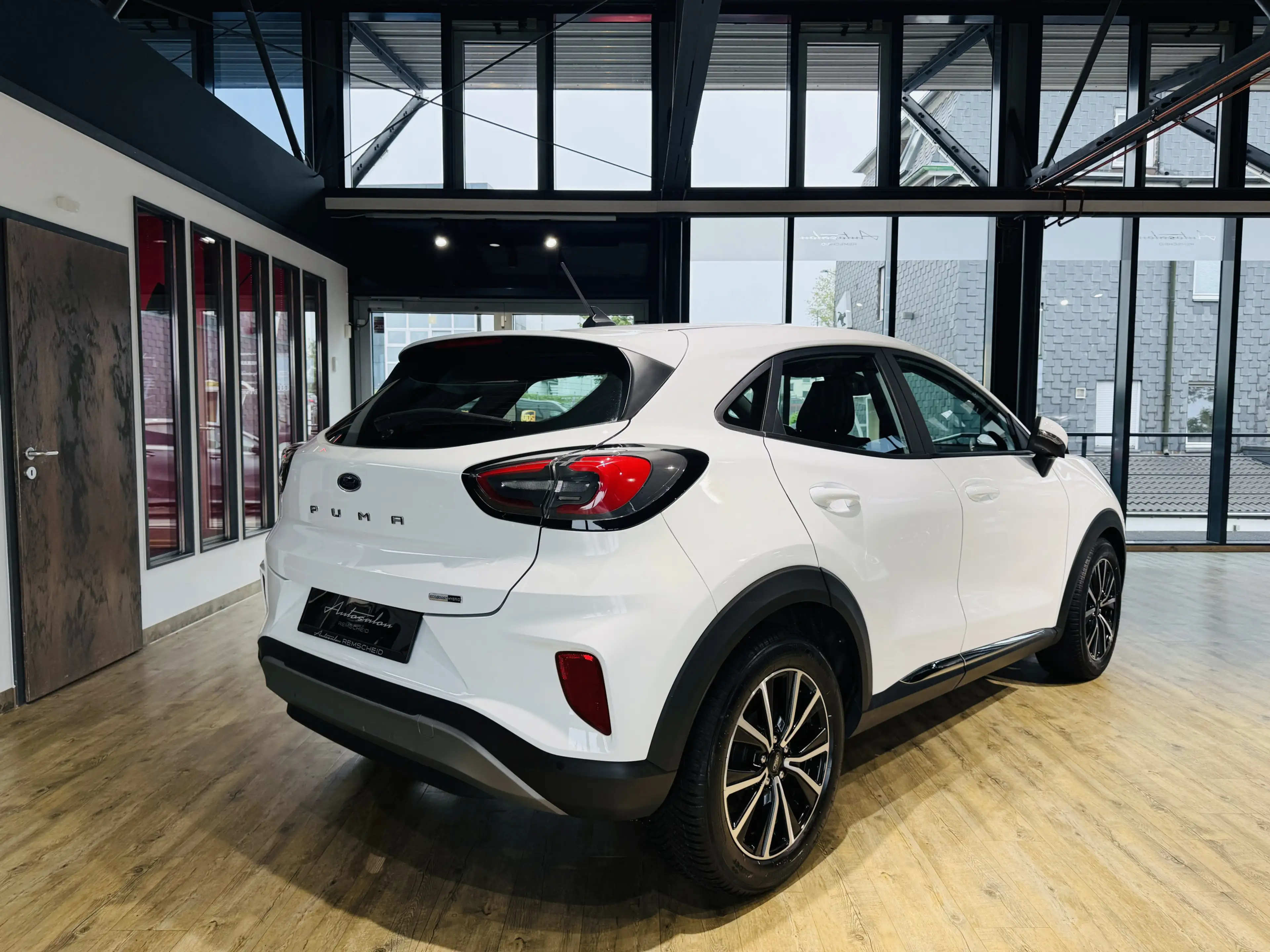 Ford Puma 1.0 EcoBoost Titanium — photo 6
