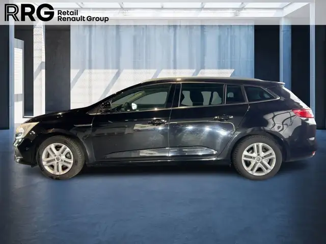 Renault Megane view 2