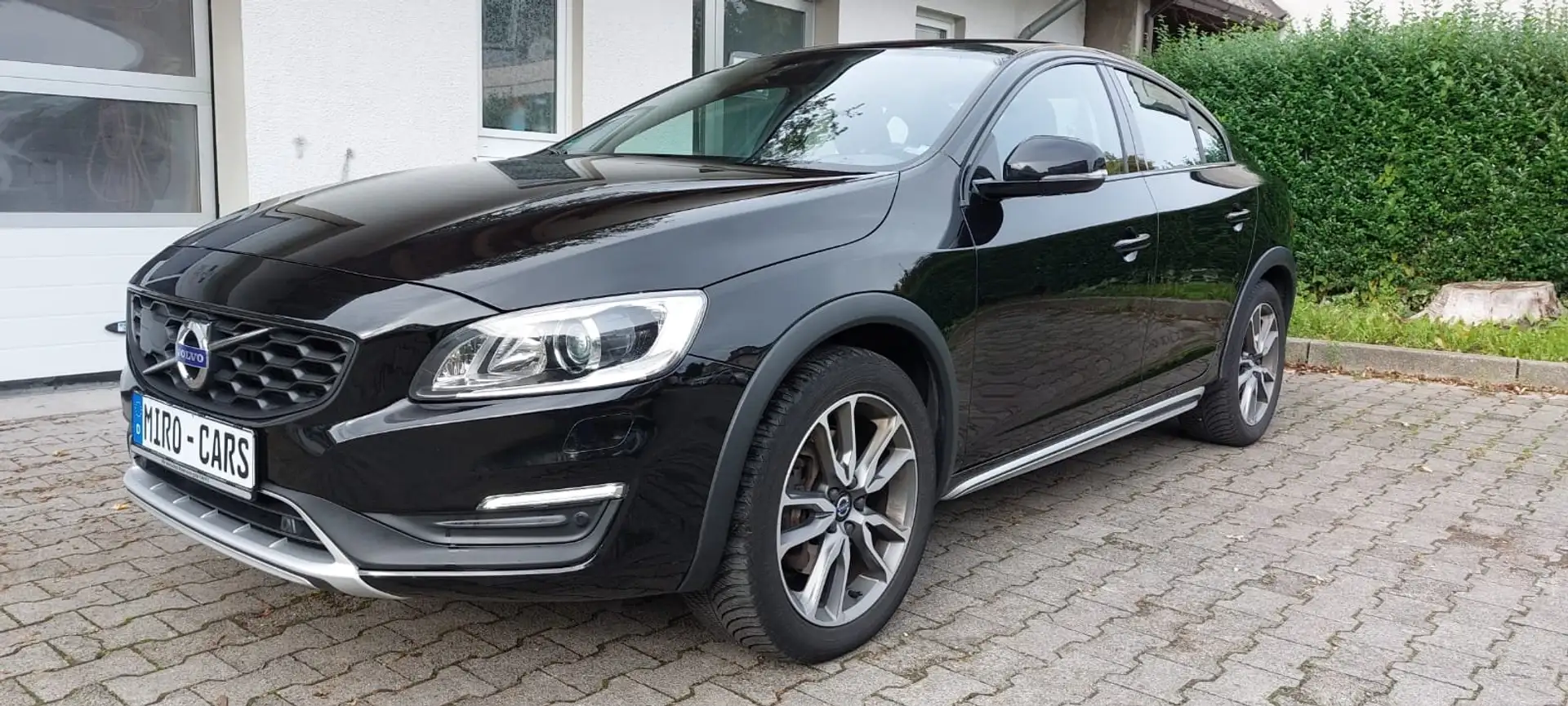 Volvo S60 Cross Country D4 AWD 2.4 !!! 5 Zylinder !!! Polestar Engineered Negru - 1