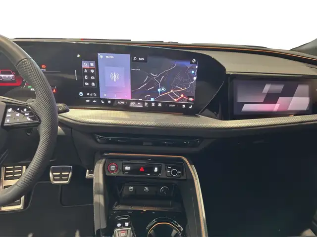 Audi SQ5 view 15