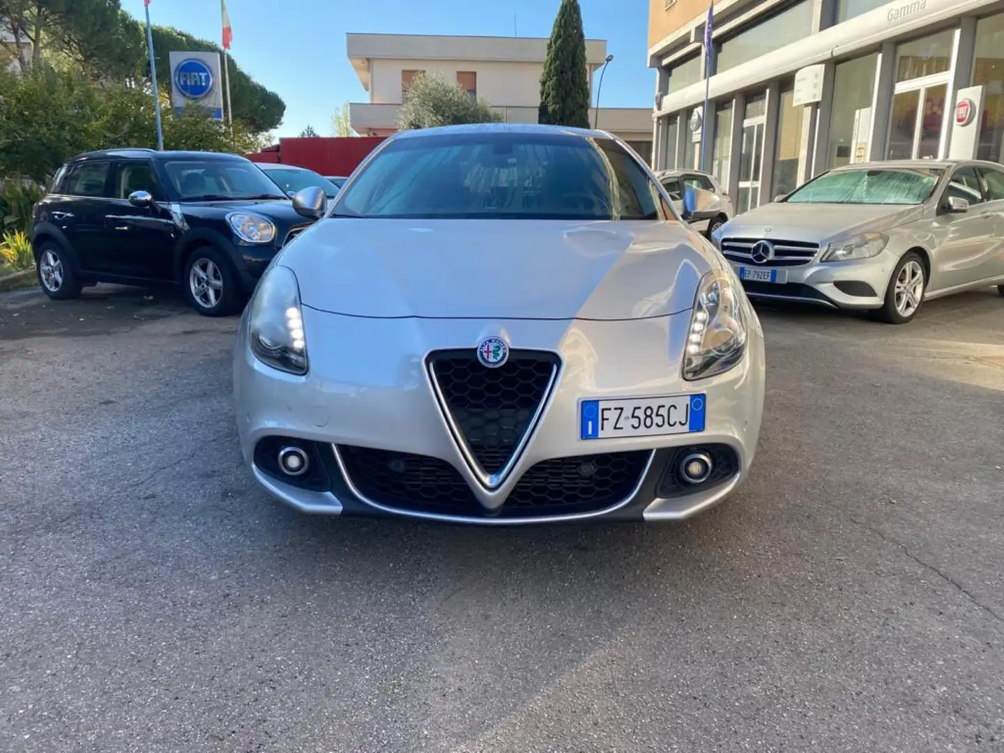 Alfa Romeo Giulietta Giulietta 1.6 jtdm Super 120cv my19 Сірий - 2