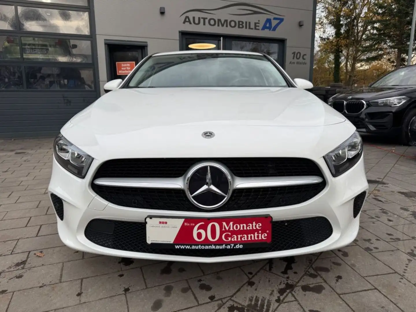 Mercedes-Benz A 200 Progressive *KAMERA/SITZHZG/NAVI* Weiß - 2
