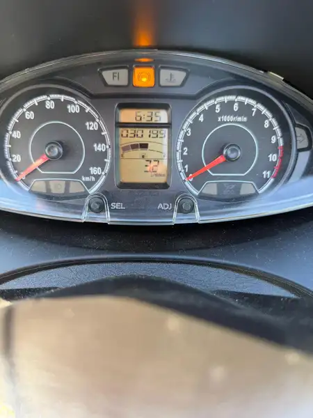 Suzuki BURGMAN 200