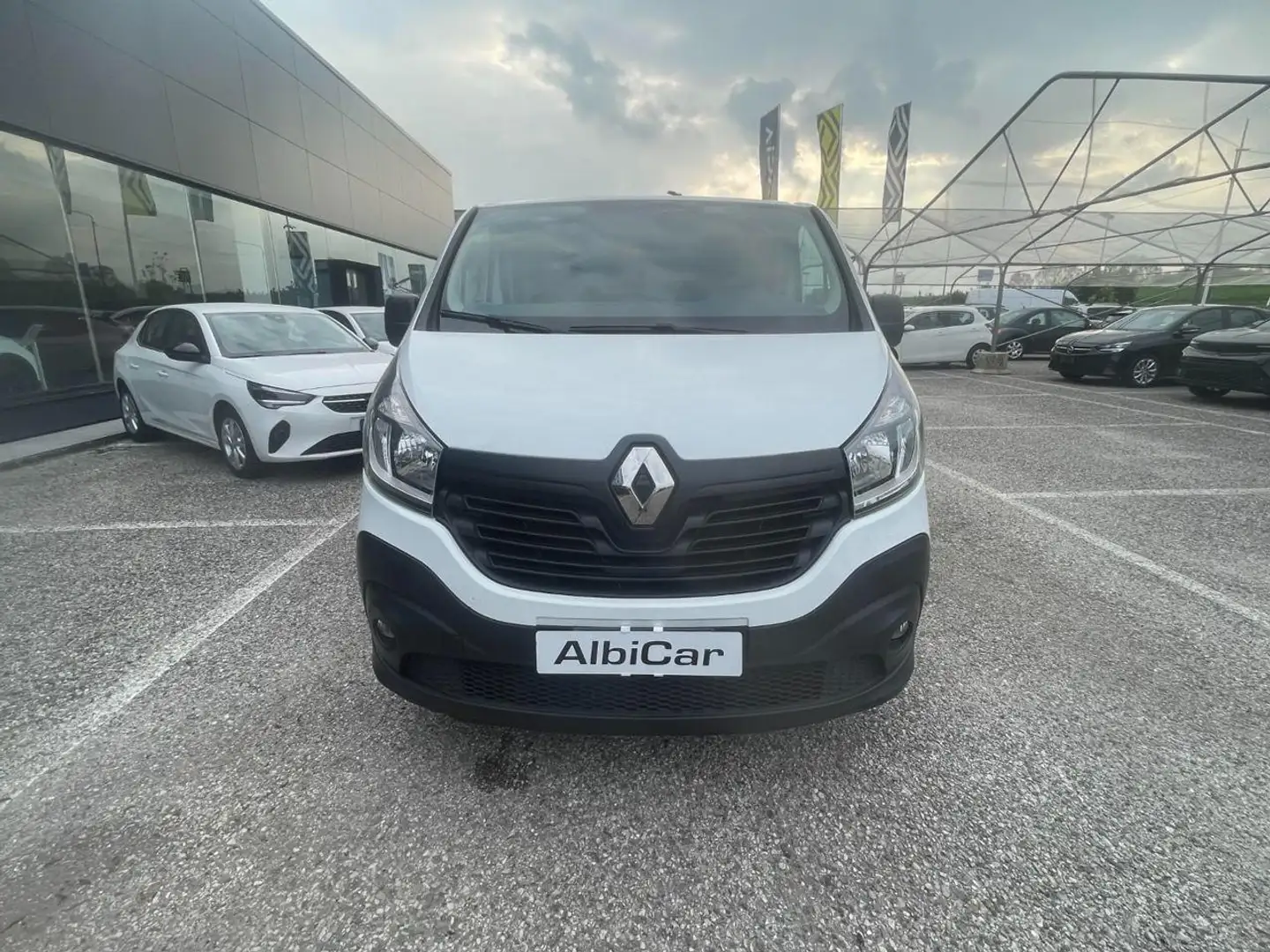 Renault Trafic T29 1.6 dCi 125CV S&S PL-TN Furgone Blanc - 2