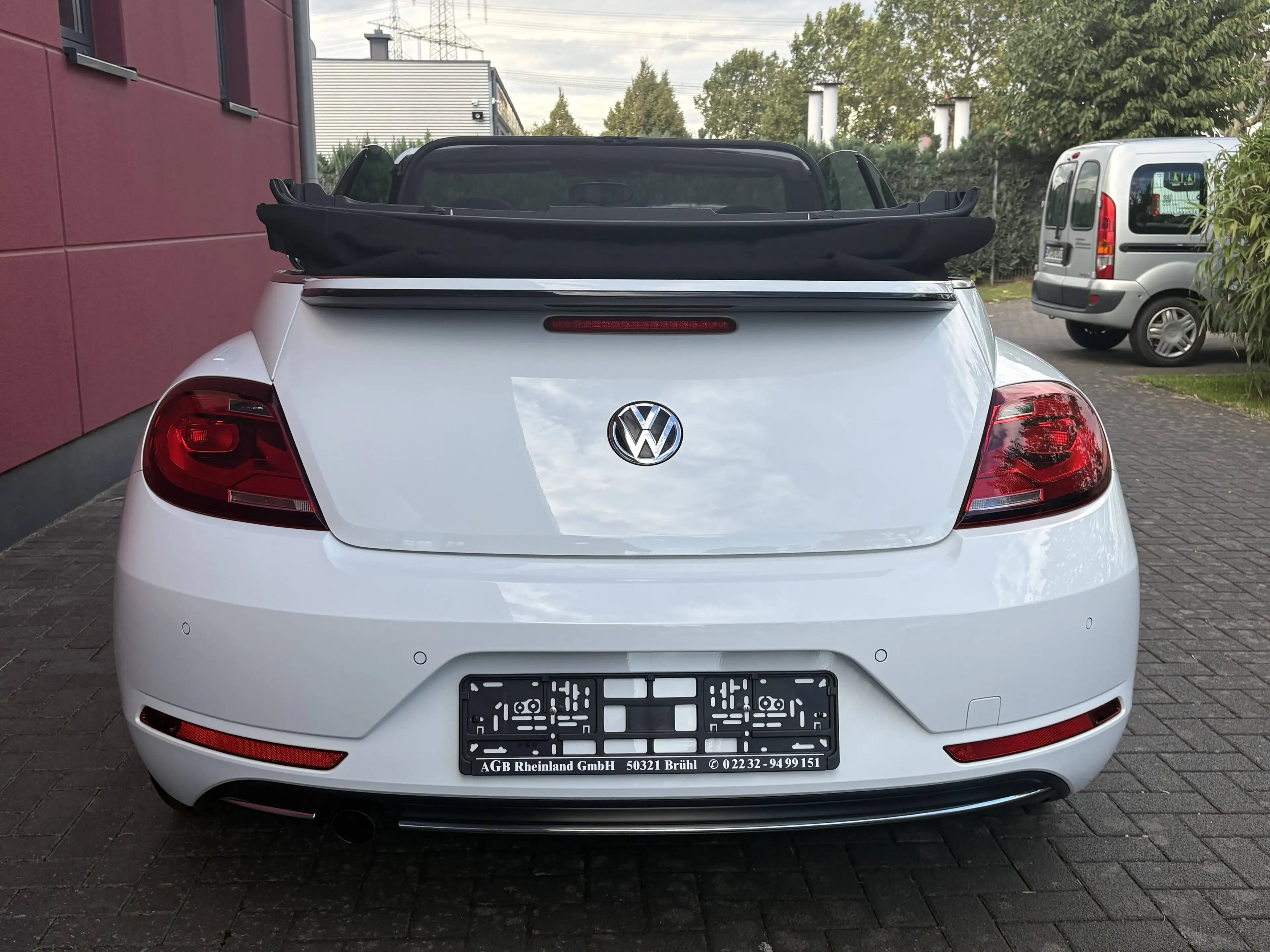 Volkswagen Beetle CABRIO 1.2 TSI BMT TECH EDITION SOUND KAMERA ALU17" TOP* — photo 7
