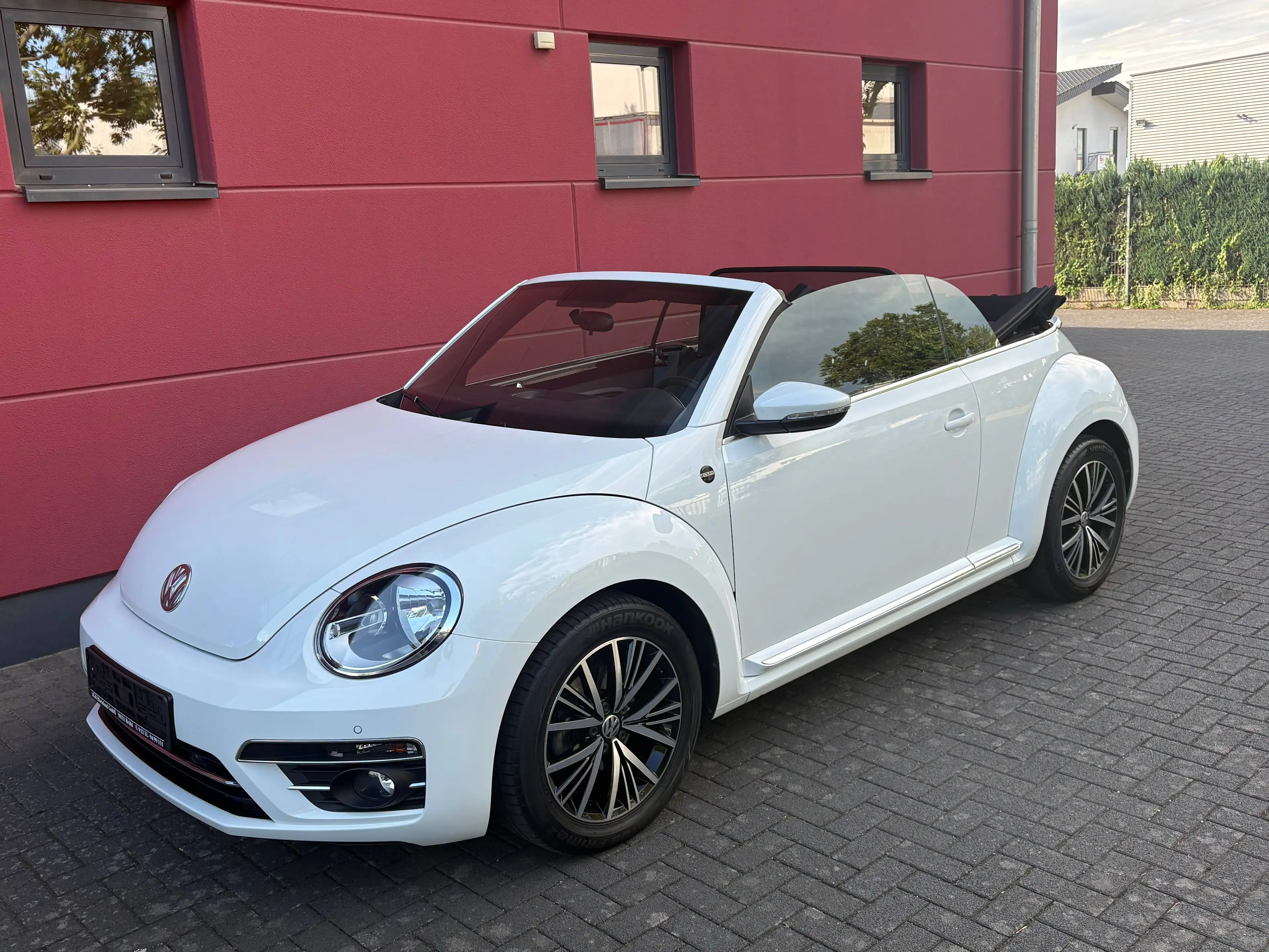 Volkswagen Beetle CABRIO 1.2 TSI BMT TECH EDITION SOUND KAMERA ALU17" TOP*